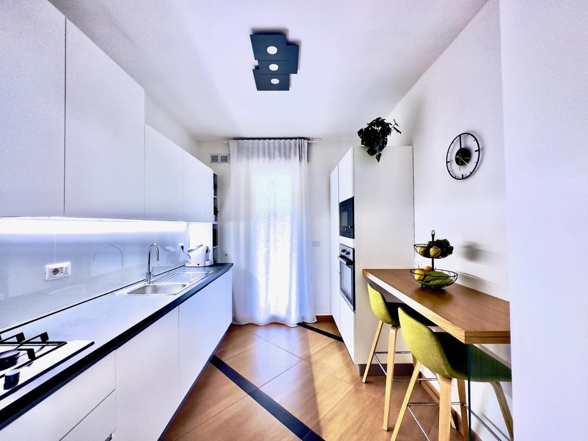 Salento Sweet Home - Obelisco Luxury Apartment Lecce Exterior foto