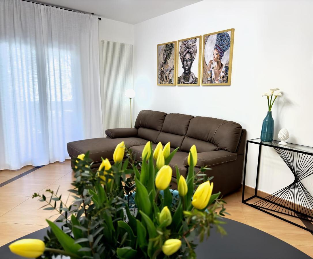 Salento Sweet Home - Obelisco Luxury Apartment Lecce Exterior foto